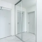 Rentero One Bedroom O2 Arena Dinopark *