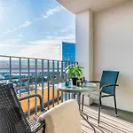 Rentero One Bedroom O2 Arena Dinopark Prag