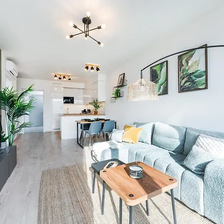 One Bedroom O2 Arena Dinopark * Prague