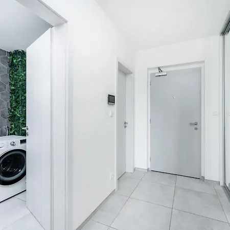 Rentero One Bedroom O2 Arena Dinopark 公寓 *